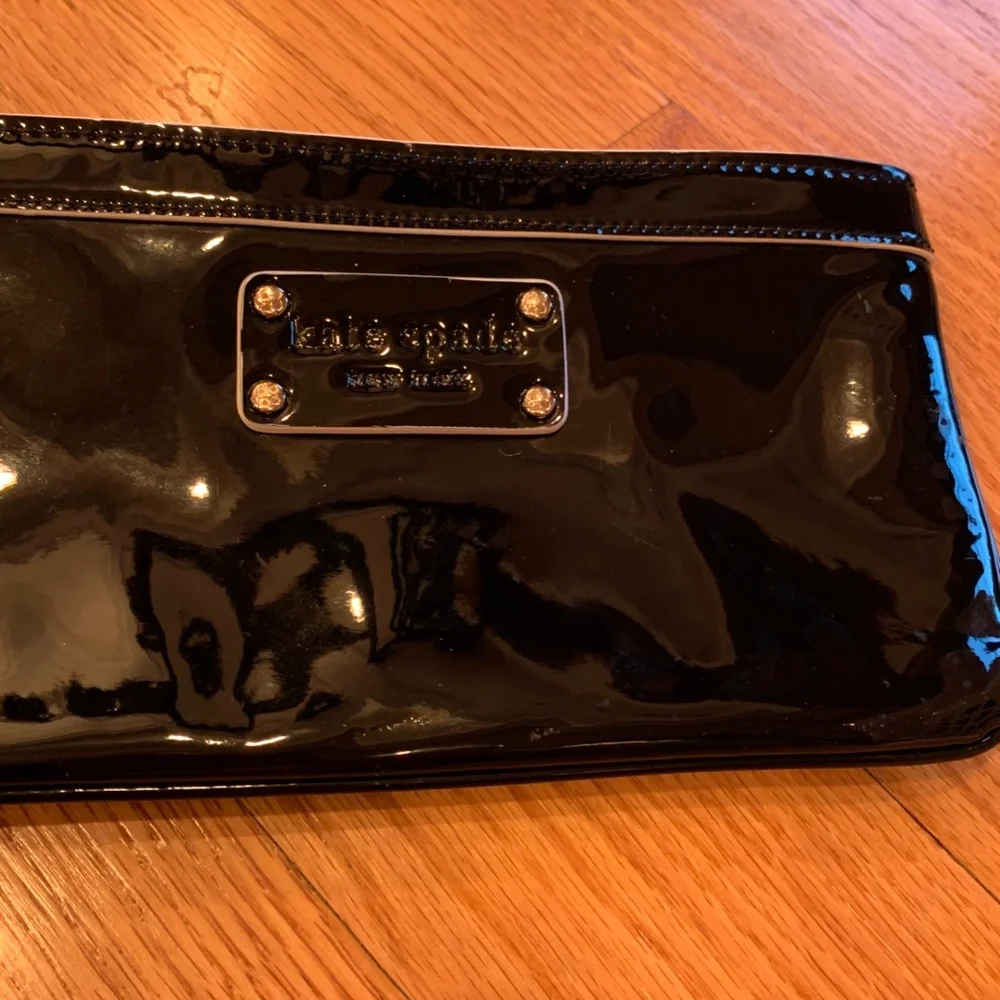 Kate Spade Black Wristlet